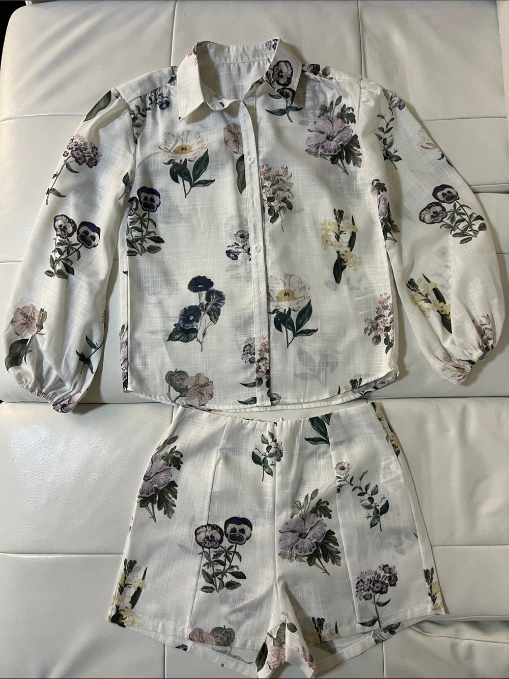 Floral Button-Up lantern sleeve Shirt & high waist Shorts Set Sz M - Picture 3 of 10
